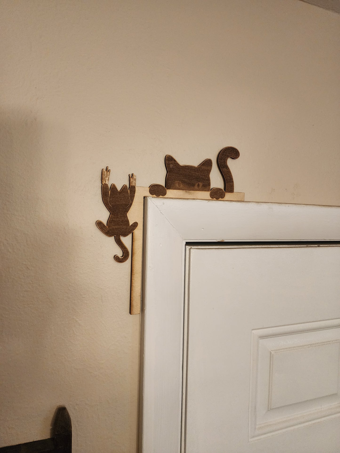 Cat Corner Door Decor.